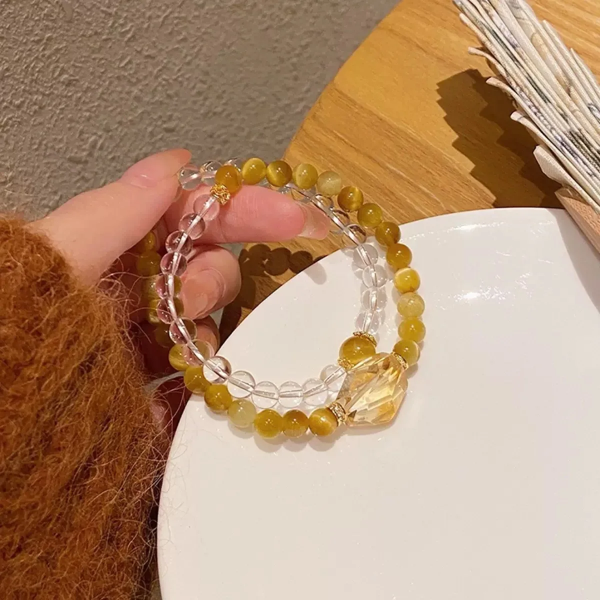 

Новый китайский стиль желтый золотой тигровый камень свет роскошный нишевый браслет ювелирные изделия башня ручной орнамент кристалл ручная веревка