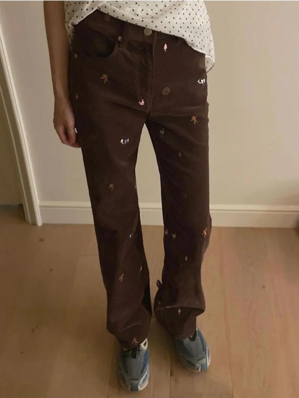 レディース ブラウン バギー コーデュロイ パンツ ヴィンテージ Y2K ストレートパンツ 原宿系 オーバーサイズ ハイウエスト トラウザーズ 2000年代風 2025