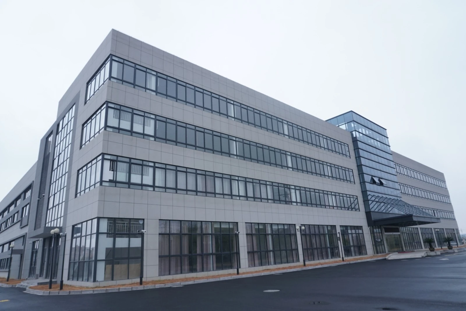 Tektronix MSO2014B Mixed-Signal-Oszilloskop, Modell der Serie 2024