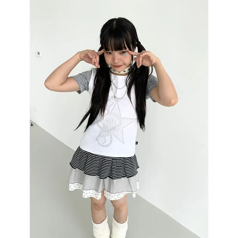 

Утягивающая плиссированная повседневная юбка в горошек в полоску, простой дизайн, f-длина для женщин, лето 2022, другой материал 00%