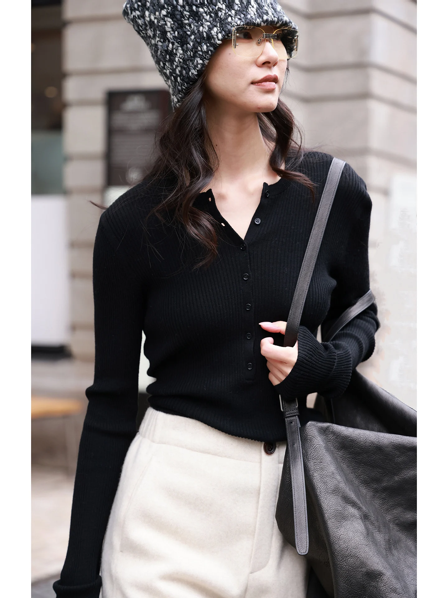 

Женский вязаный джемпер FANNIU из шерсти с воротником хенли, из пряжи Yangzi, дышащий, с V-образным вырезом, длинными рукавами, мягкий, осенне-зимний