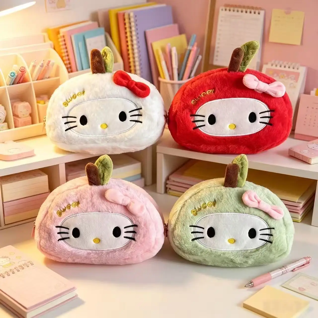 Trousse à crayons et sac à fournitures scolaires à l’effigie de Hello Kitty, un personnage de dessin animé adorable, le cadeau idéal pour la rentrée des classes.
