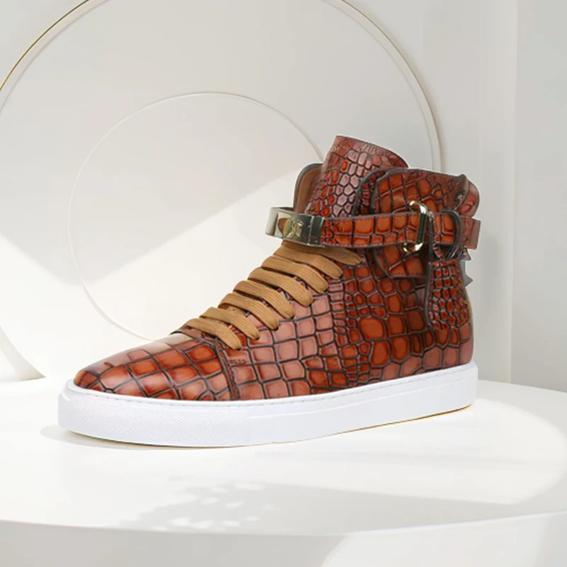 

High Top Sneakers Men Alligator Pattern Calfskin Luxury Leather Metal Lock Decoration Lace Up Flat Casual Shoes
