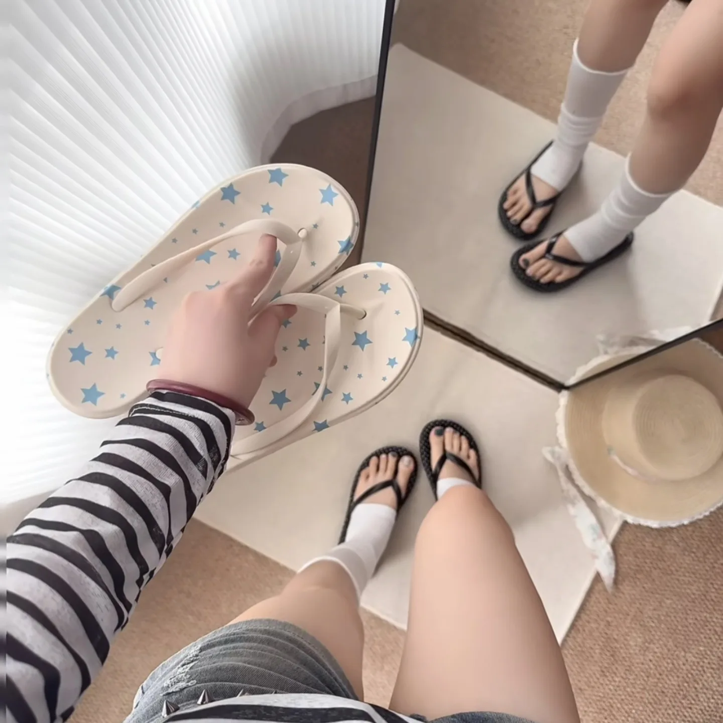 Y2K Women's Cool Slippers Blue Pentagonal Star Herringbone Indoor Home Slippers Clip Toe Sandals Versatile Fashion Beach Shoes