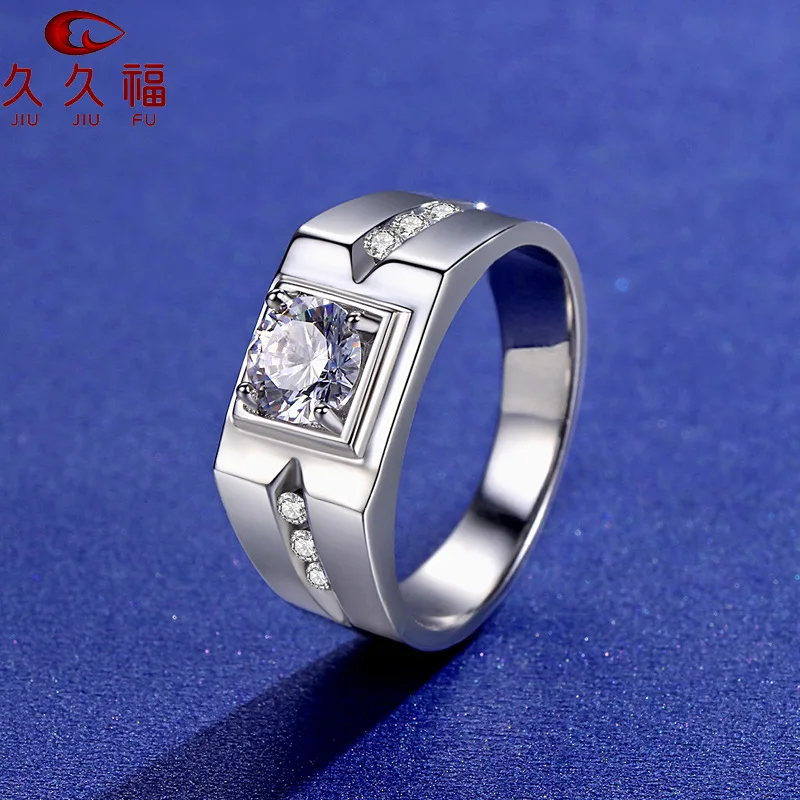 

Модное роскошное кольцо для мужчин, платина PT950 с муассанитом 1 карат, придает образу доминирующий вид.