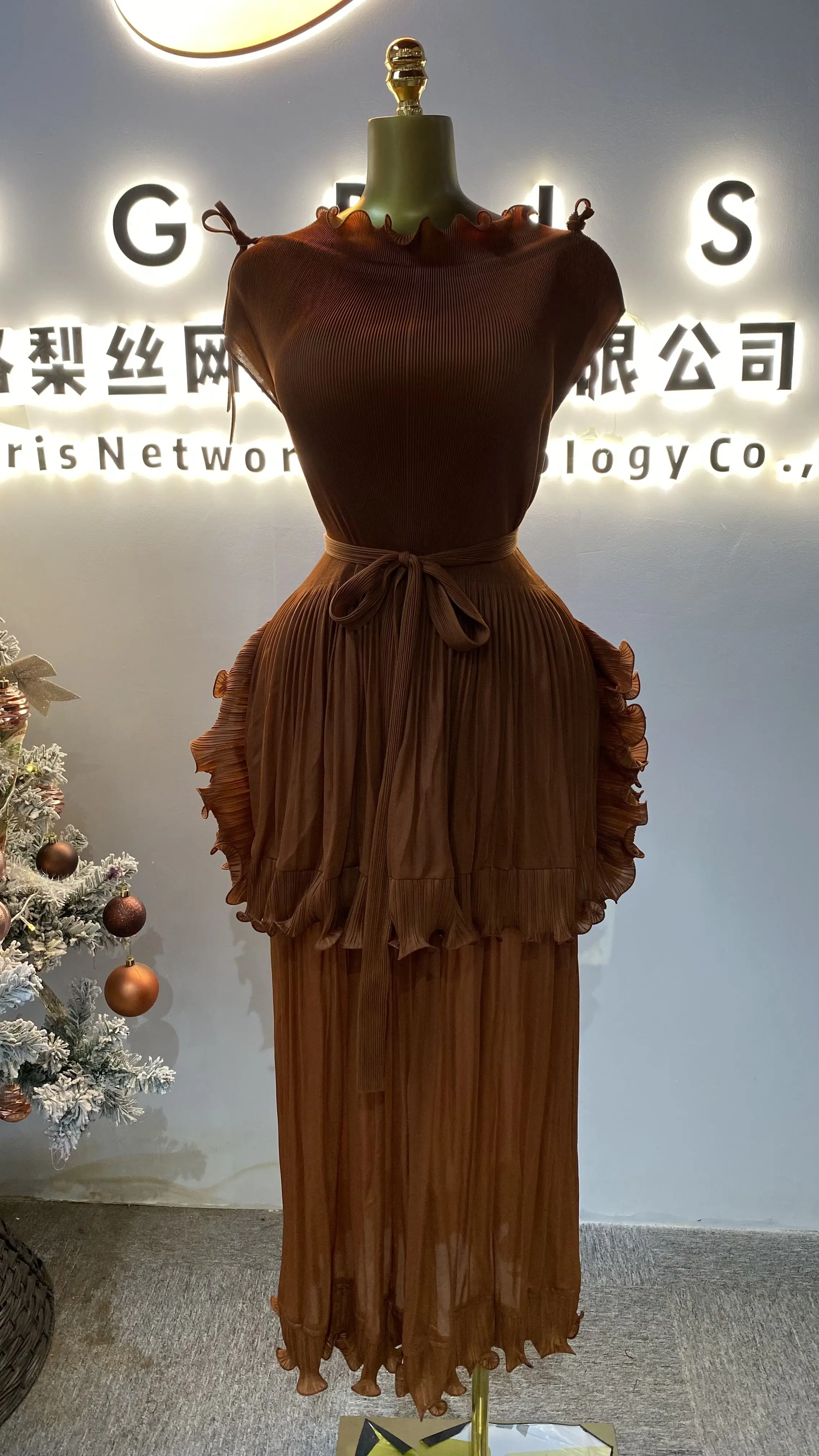 Colletto con volant in tinta unita pieghettato per vendite dirette in fabbrica plus size lunghezza caviglia abbigliamento formale autunnale da donna-GZXX020