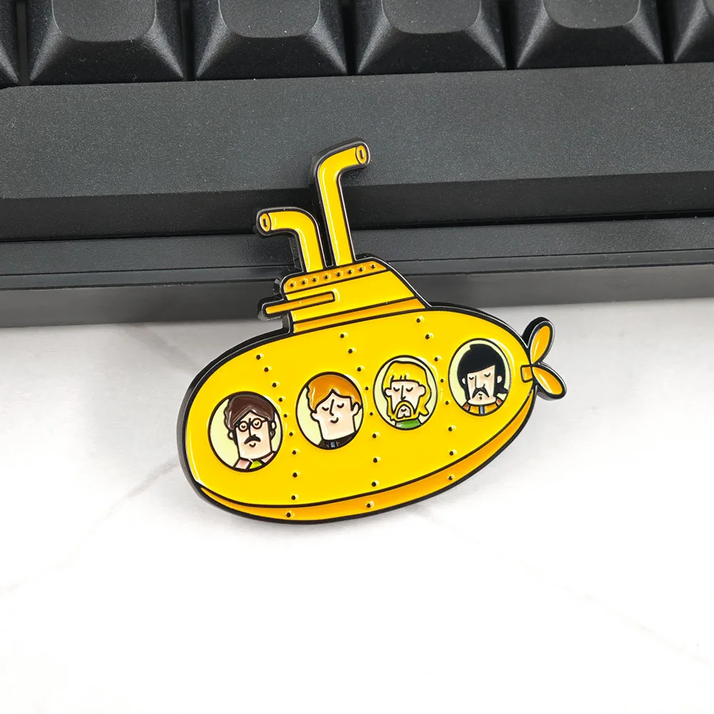 Retro Gelbes U-Boot Emaille-Pin Klassisches Cartoon-Band Metall-Abzeichen Niedliche Schiffs-Anstecknadel für Jacken Musikfans Schmuck Brosche Geschenk – Detail 4