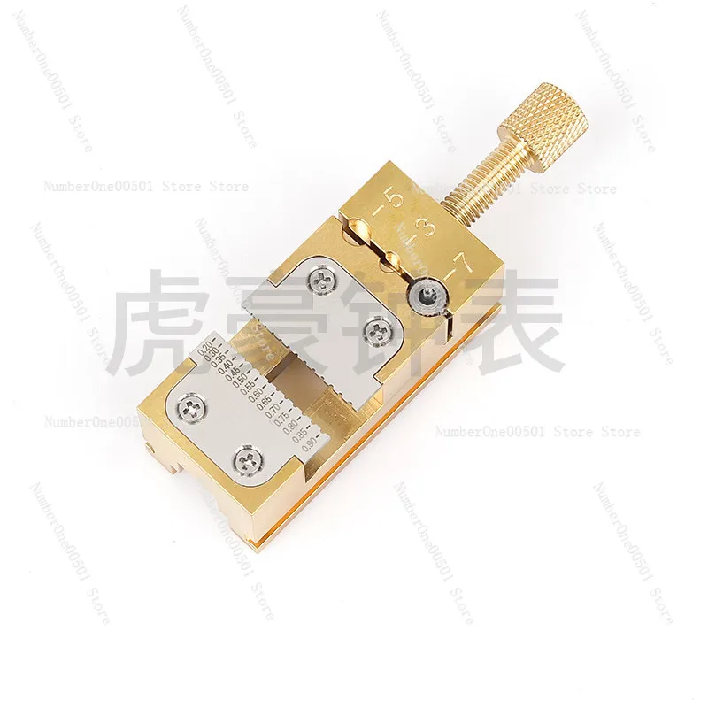 

Прецизионные, износостойкие, долговечные, антикоррозийные латунные струбцины для ремонта часов: для снятия коронок, для фиксации трубок, для фиксации шестеренчатых механизмов