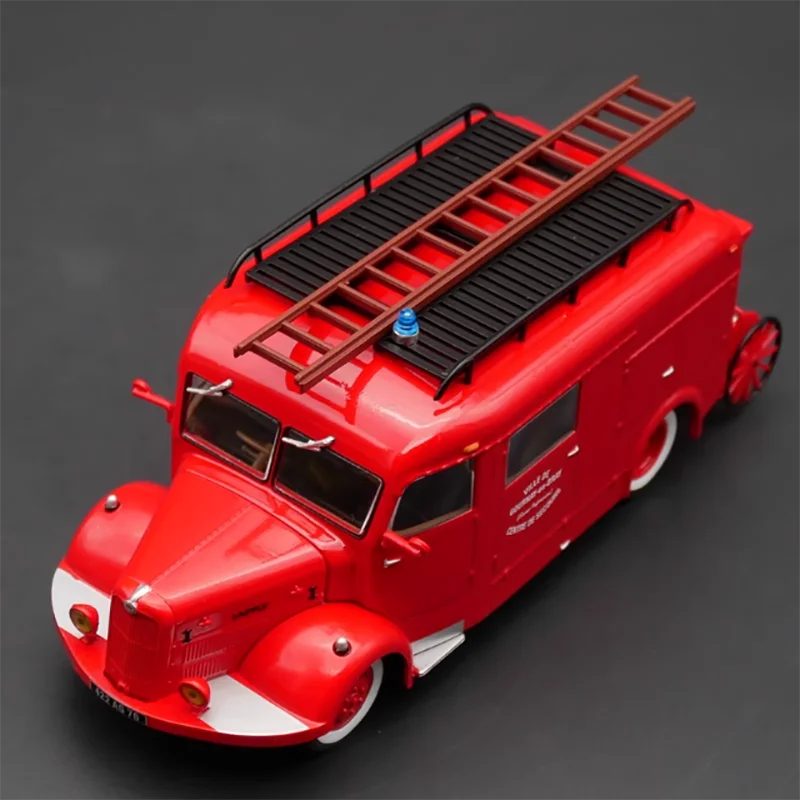 

Diecast 1:43 Scale Ixo Laffly FIN Fire Truck Towing Pump Alloy Vehine Model Finished Simulation Collection Decoration Gift Toys