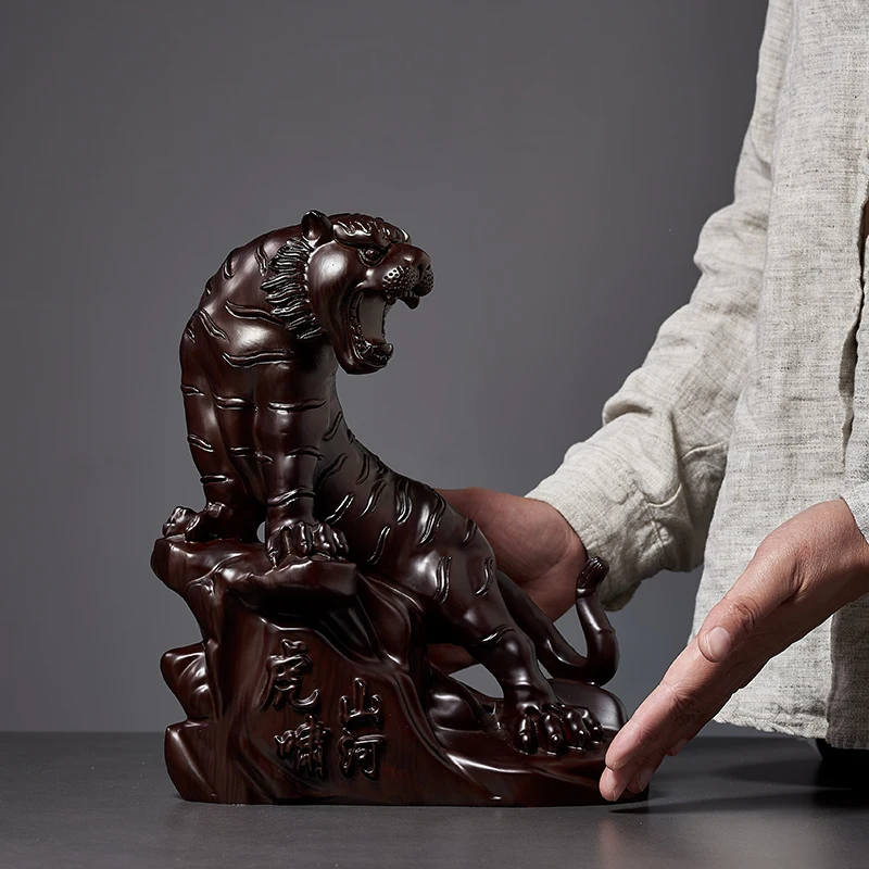 Ebony Wood carving Solid Wood Tiger Tabletop Decoration Mascot Mahogany Carved Animal Statue Pure Handmade Desk Decor