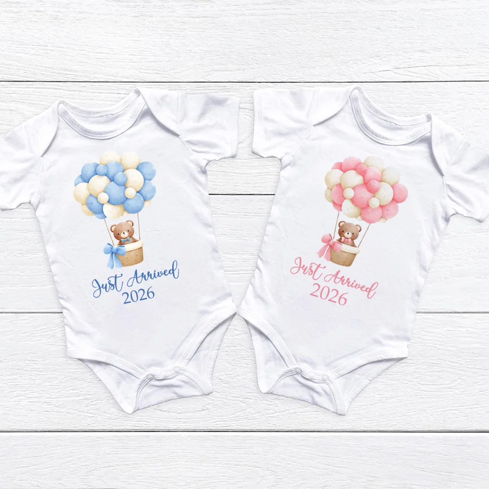 Just Arrived 2026 Baby Print Bodysuit Pregnancy Announcement Newborn Outfit Boys Girls Bear Jumpsuit Infant Short Sleeve Romper