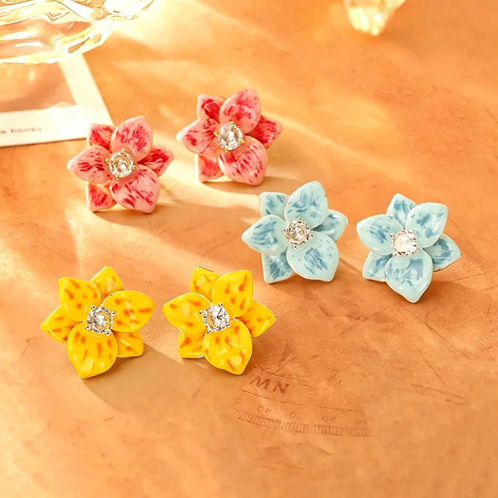 

Fresh and sweet colorful enamel flower stud earrings - summer dopamine fashion, high-end style, chic and three-dimensional jewelry