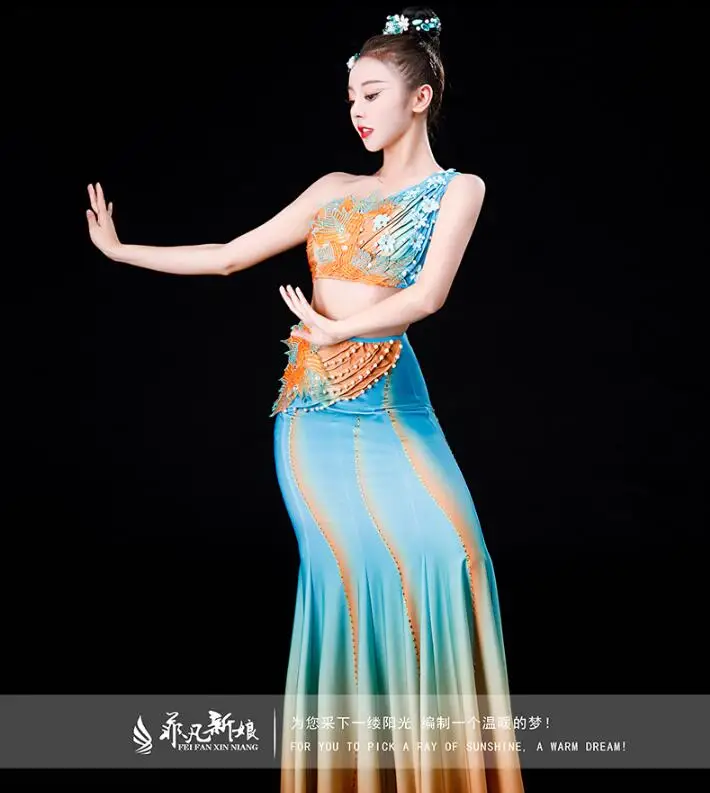

2022 Dai Dance Costume Peacock Dress Thailand Women Stage Folk