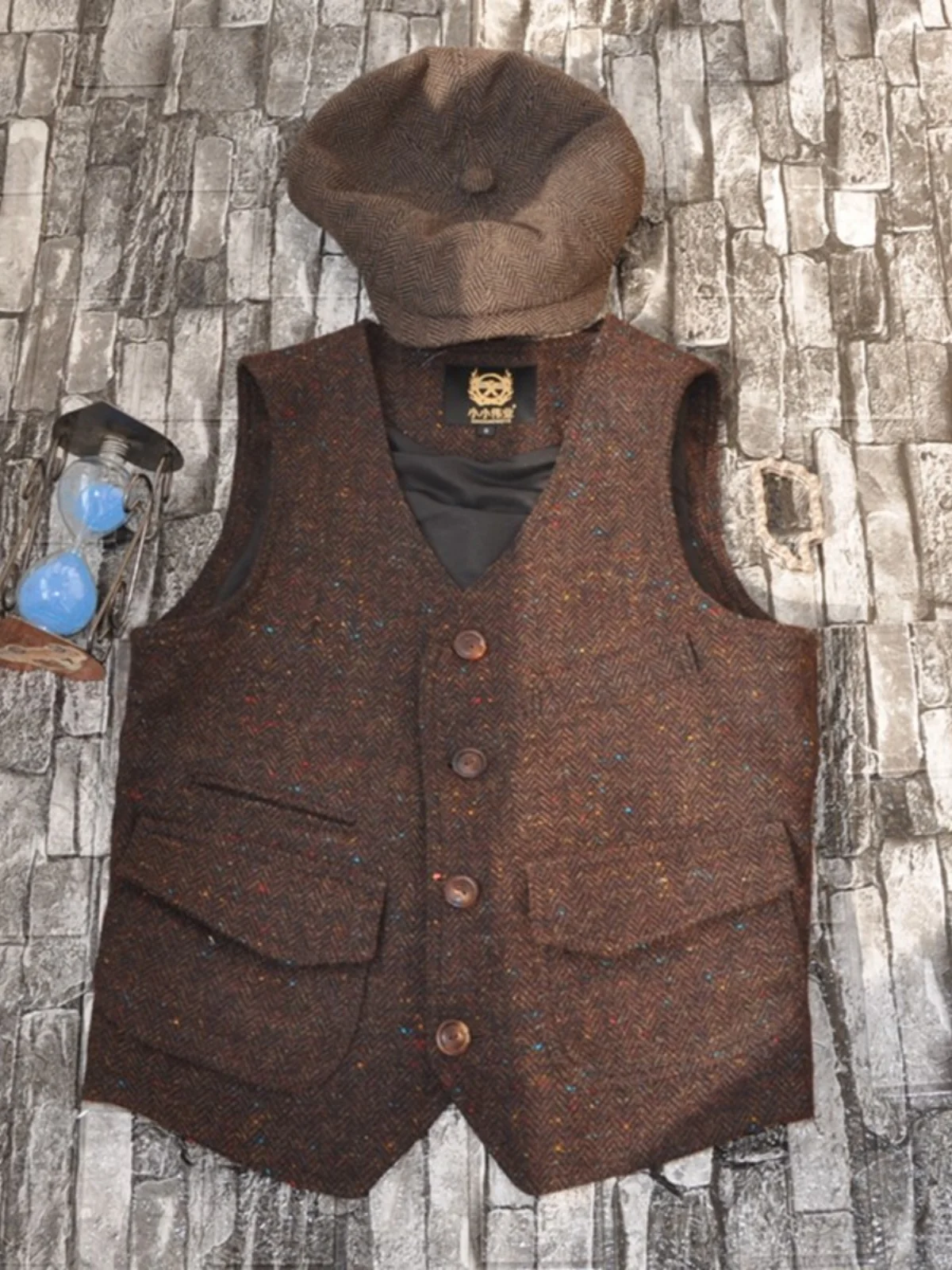 

Мужской ретро-жилет American Sle из плотной ткани, для охоты, с V-образным вырезом, рабочий жилет, с ярким точечным узором