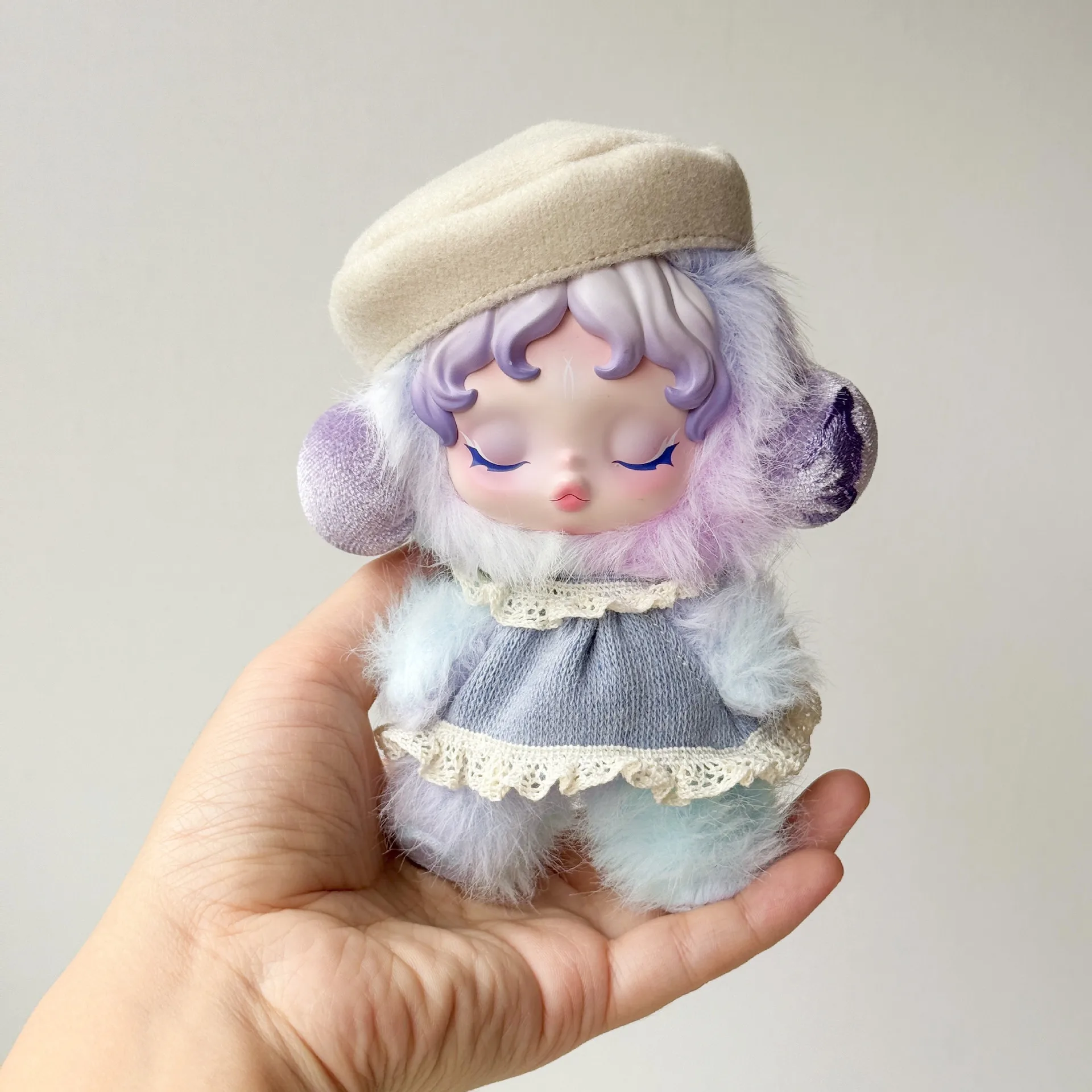 ชุดตุ๊กตาแฟชั่นสไตล์เสื้อสายเดี่ยวสุดน่ารักจากซีรีส์ Skullpanda Sleepless Theater