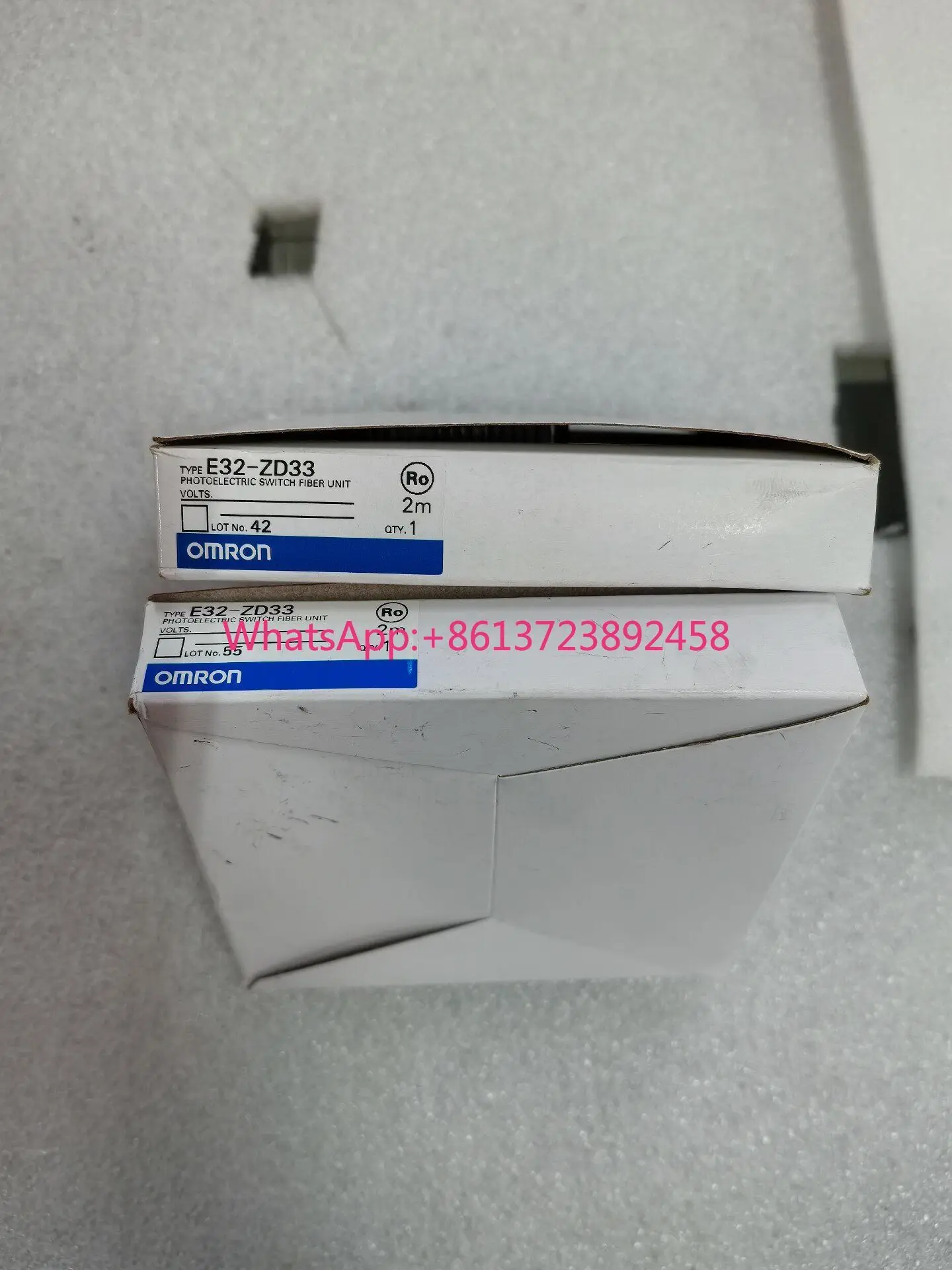 

Omron sensor E32-ZD33 fiber, brand new original and genuine