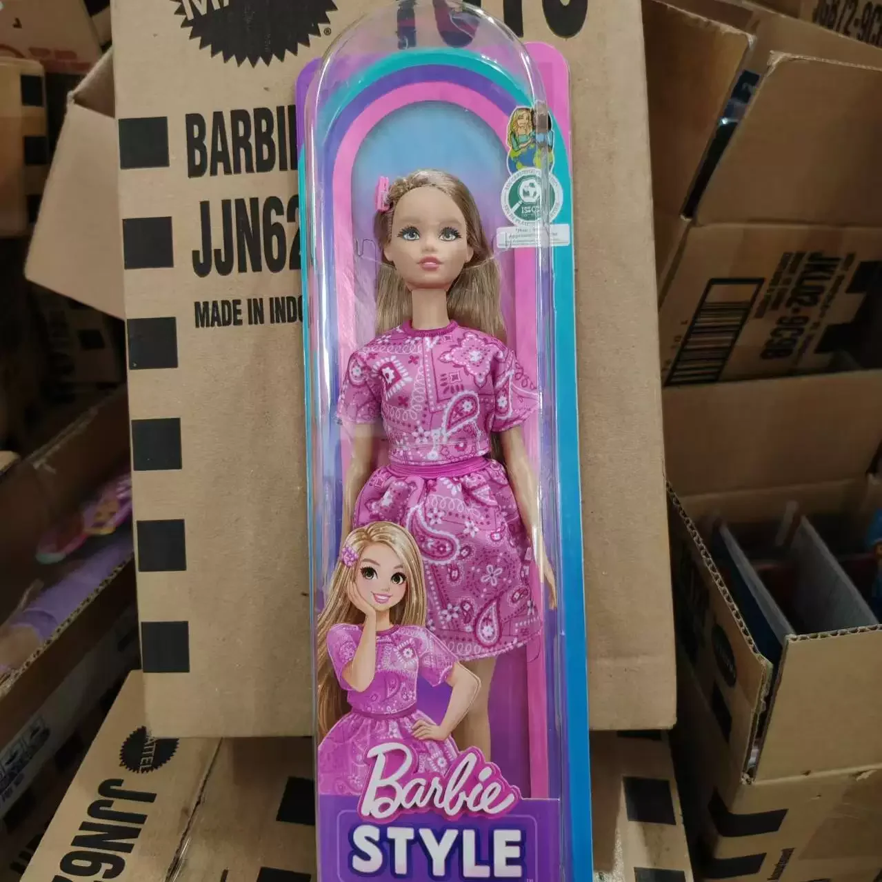 Hot Barbi E Fashionistas Doll Classic Series Blonde Hair Pink Clothes With Paisley Print Shirt Hair Clips Charm Ornament  Gift