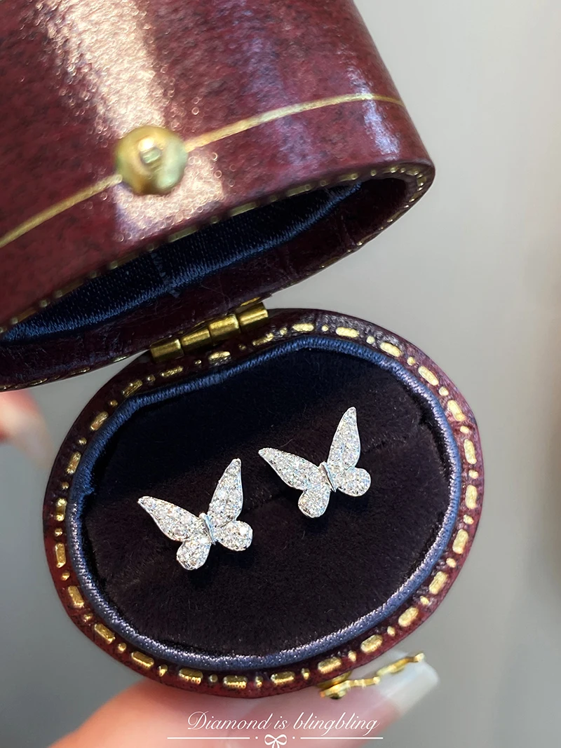 KUGG Orecchini in oro bianco 1 - Diamond Stud Earrings recensione e prezzo