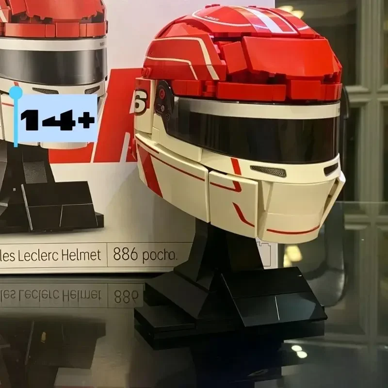 886pcs New Spot Hot Racing Car Driver Red Helmet Building Block Racing Puzzle Model Toys Birthday Christmas Gifts