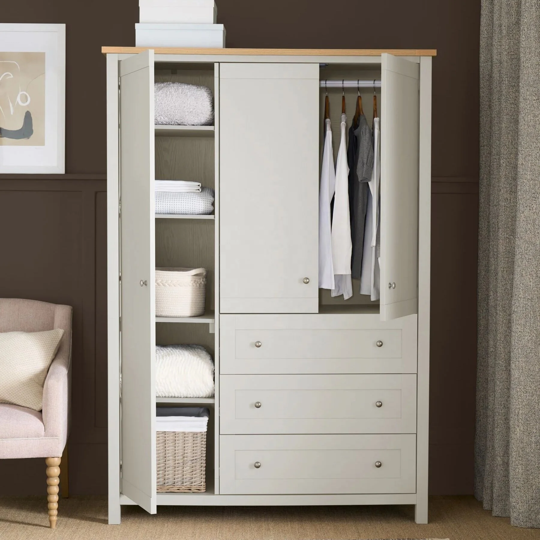 Custom Modern Style Wardrobe With Triple Door 3 Drawers Freestanding Shaker Design Melamine Oak Veneer Small Storage Closet