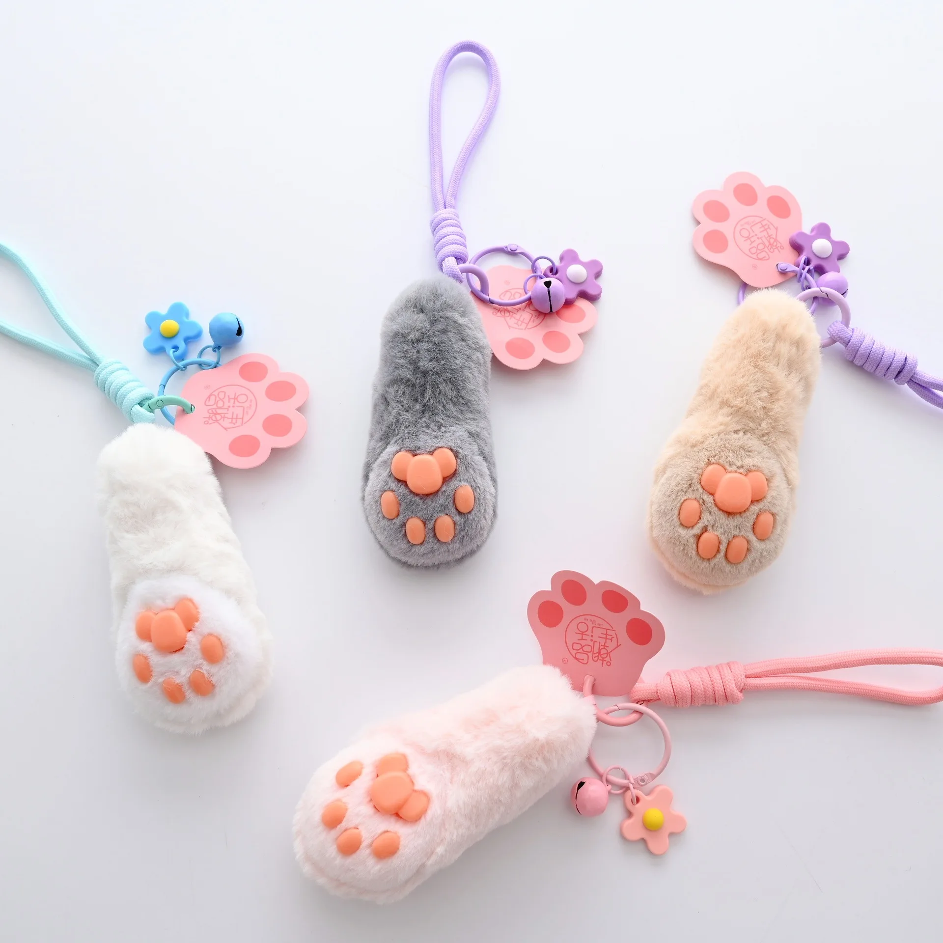 【 Unstress 】 Kitten Claw Plush Keychain Pendant Doll Pinch Le Cross border Hot Selling Doll Pendant Small Toy