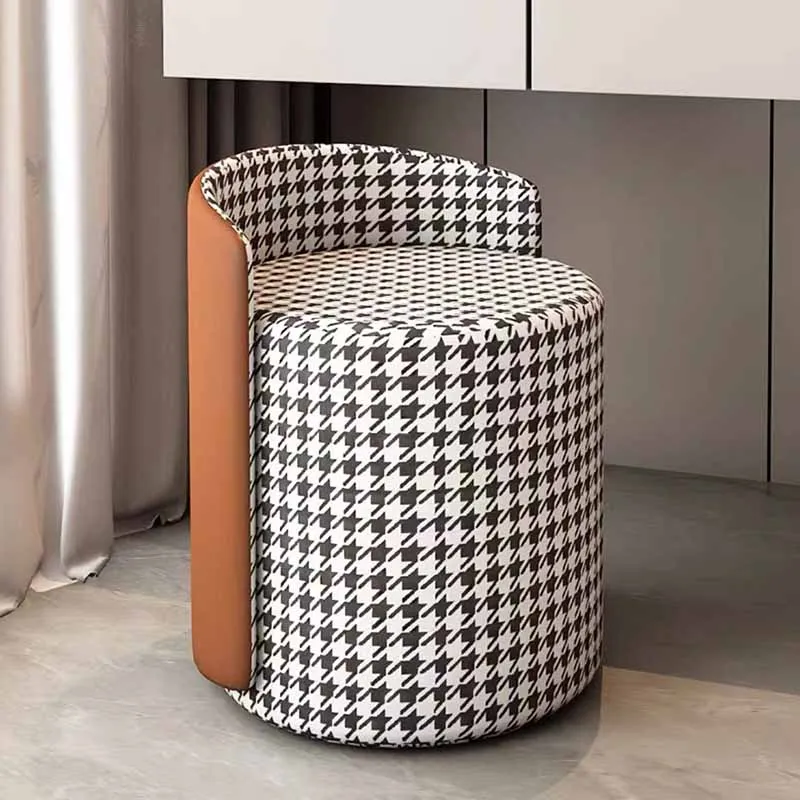 Nordic Elegant Vanity Stool Designer Arcade Stepping Hallway Pouf Ottoman Bedroom European Taburetes De Bar Home Furniture