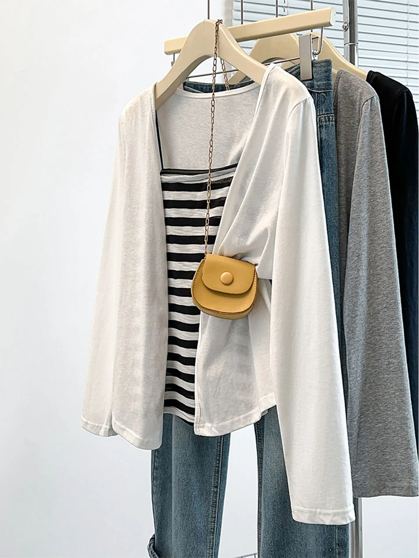 

Женская футболка-кардиган с длинным свеком больших размеров бежевого цвета, весна 2026, свободный крой, универсальный повседневный топ для похудения для молодых ...