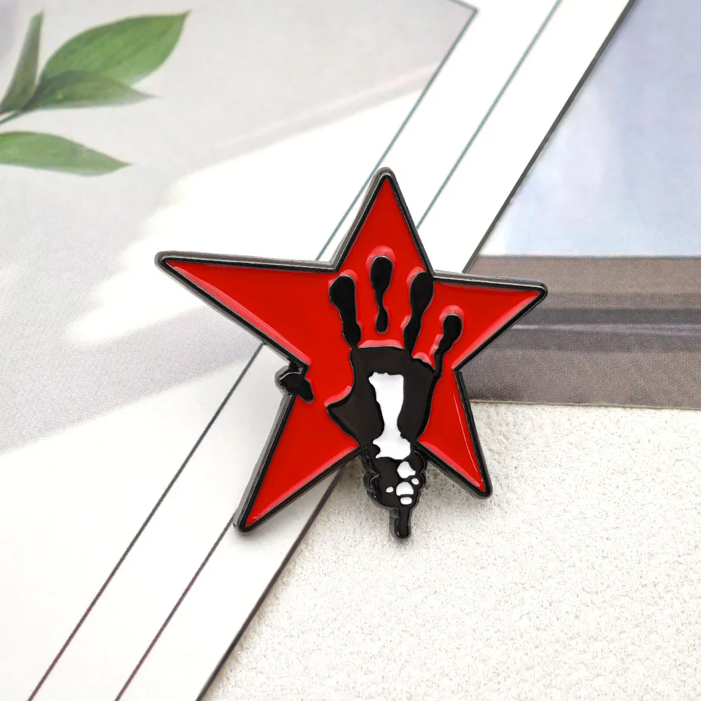 Mano Negra Band Enamel Pin Red Star Black Handprint Metal Badge Alternative Rock Music Brooch Punk Coat Lapel Pin Accessory Gift