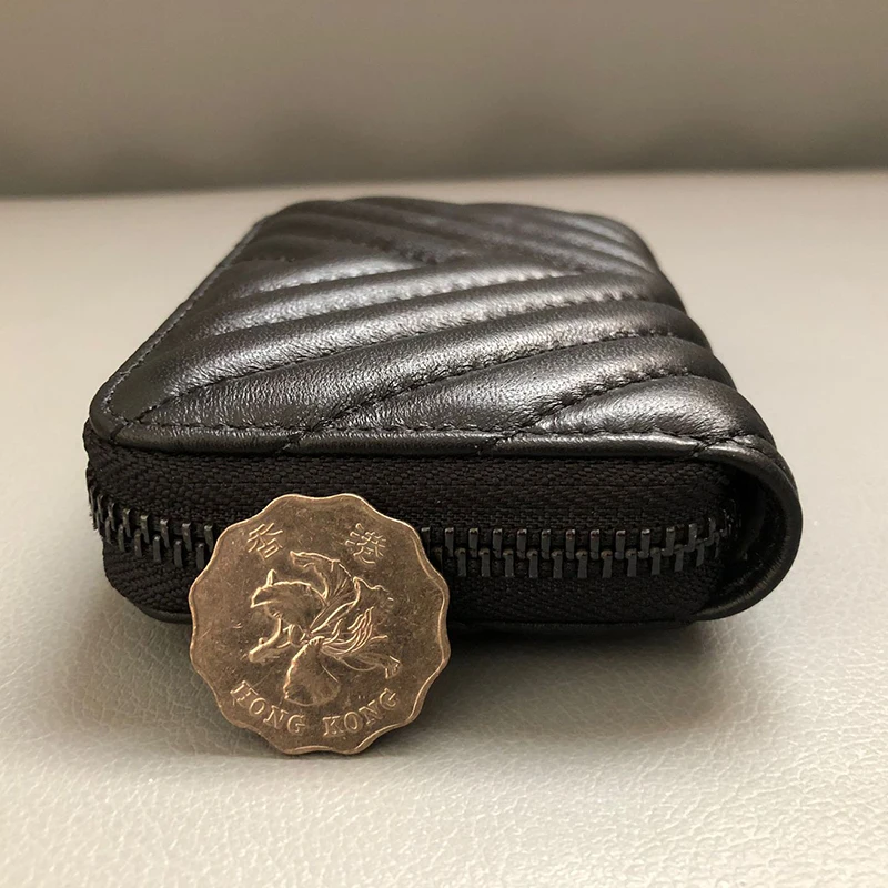 Fashion Women's Wallet Large Capacity Multi-Funtion V Line Design Premium Genuine Leather Card Holder Elegant Trendy Stylish New