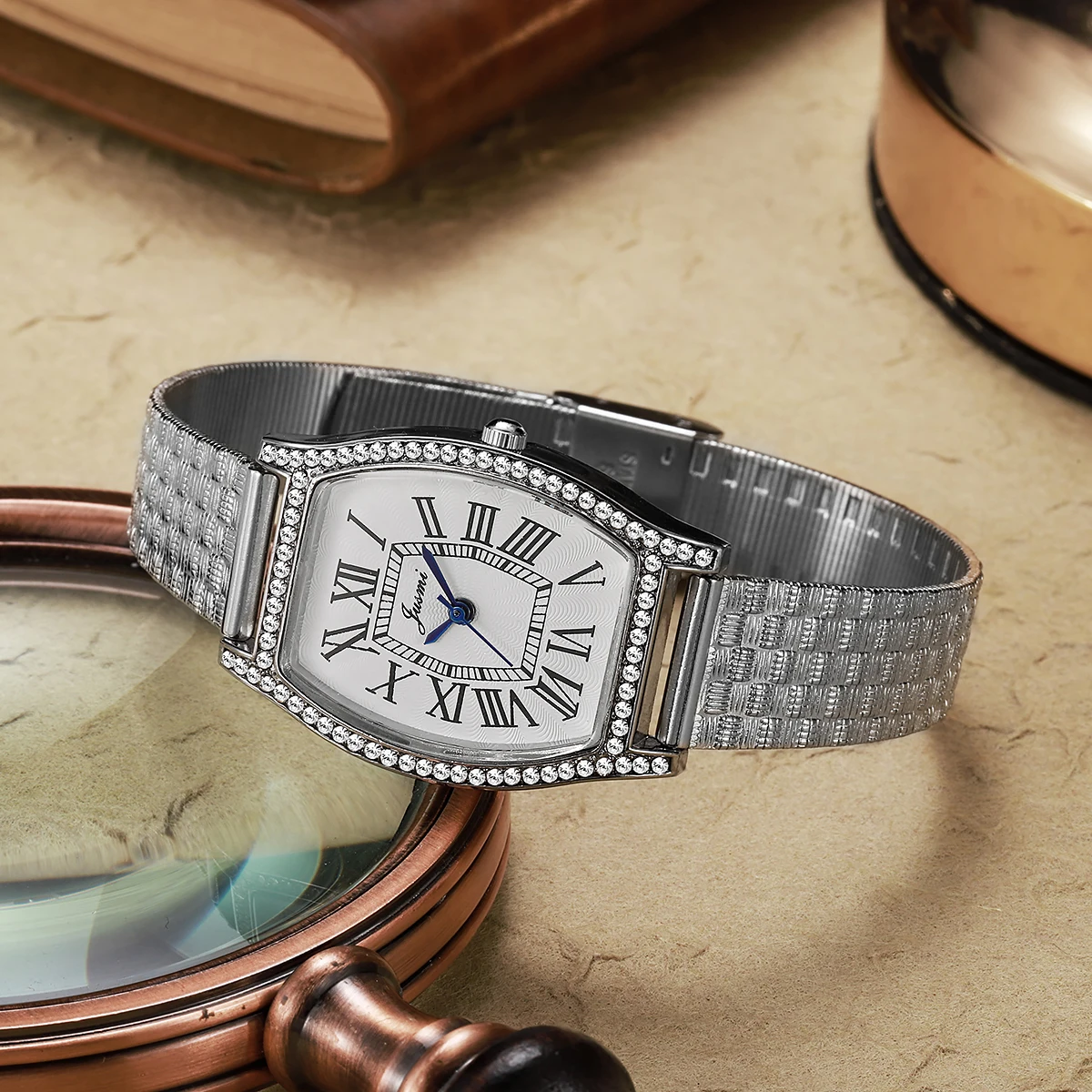 Reloj Ichumu para mujer, de lujo, de diseño único a pequeña escala, con forma de barrica de vino, apariencia profesional, calidad elegante, acero inoxidable S