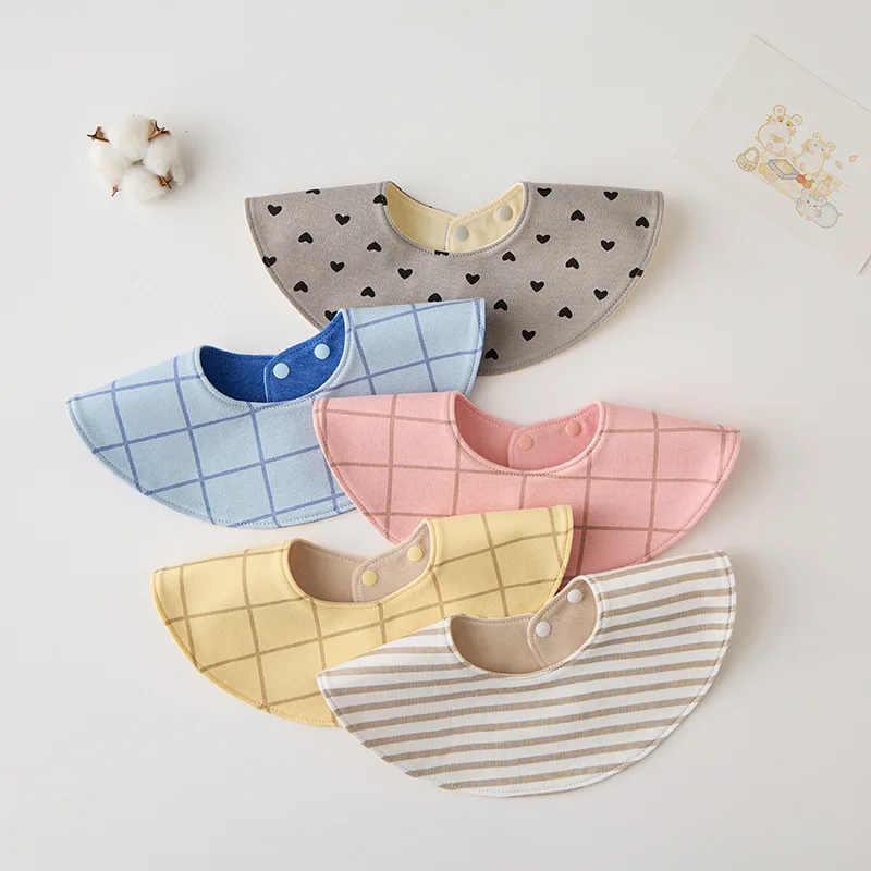 

Новый хлопковый двусторонний круглый нагрудник для кормления младенцев с принтом, мягкая лоскутная салфетка для вытирания слюней, нагрудник для детей