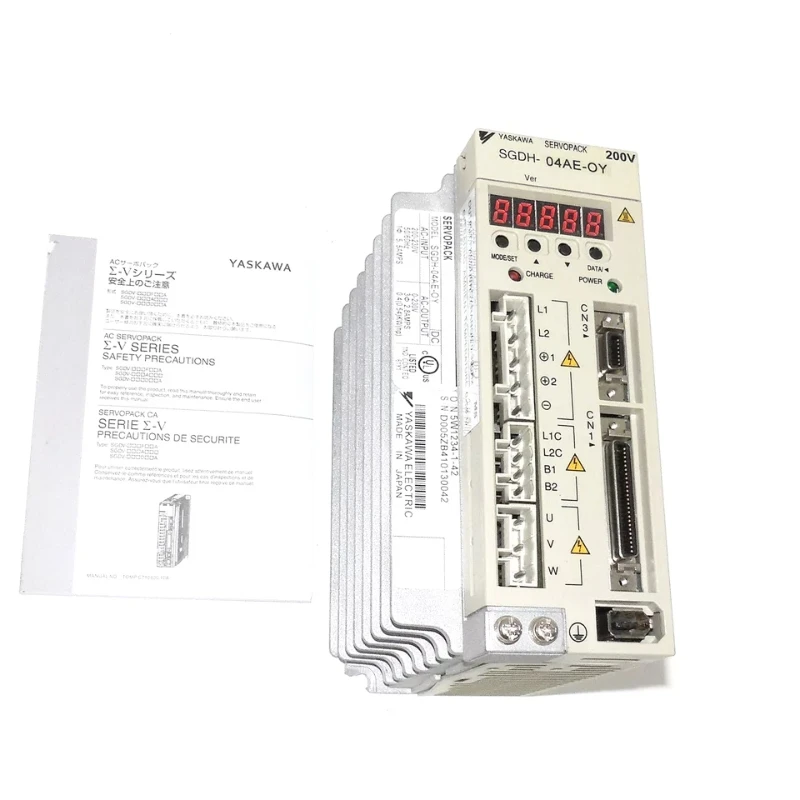 New In Box Yaskawa SGDH-04AE-0Y Servo Drive Expedited Delivery