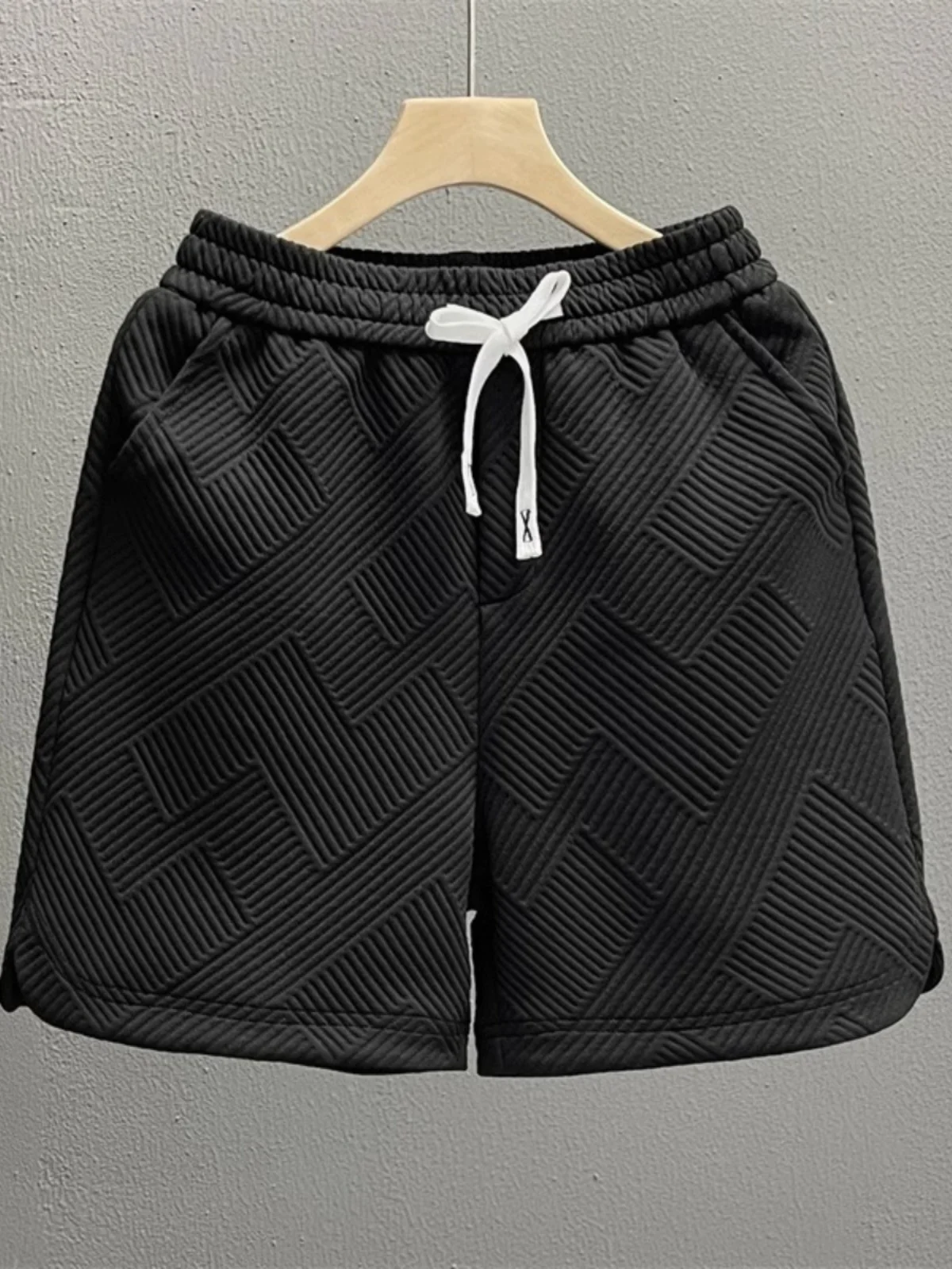 سراويل قصيرة بيضاء أنيقة للرجال سراويل صيفية عصرية بخمس نقاط للمنزل والخارج نصف طول من ألياف البوليستر المركبة