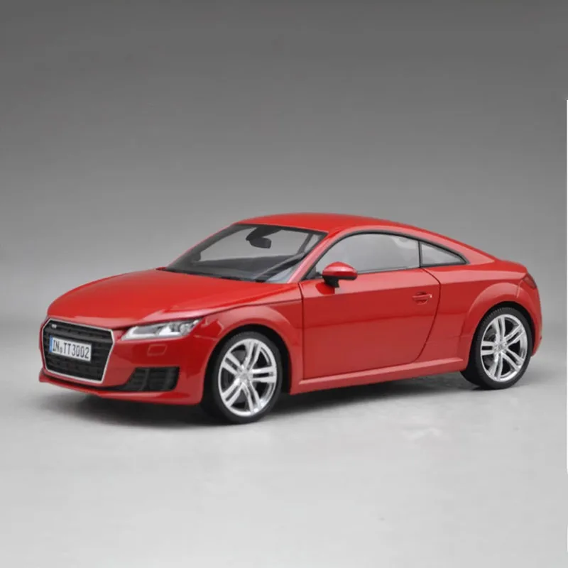 Diecast Originale Scala 1:18 AUDI TT COUPE Simulazione Modello di Auto in Lega Collezione Giocattolo Regalo Decration Souvenir Visualizzazione Statica