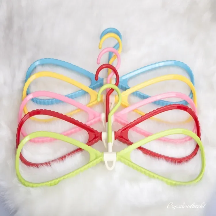 

10pcs Plastic Nursery Hangers Nonslip Baby Coat Hangers Space Saving Tubular Hangers for Kids Children Clothes