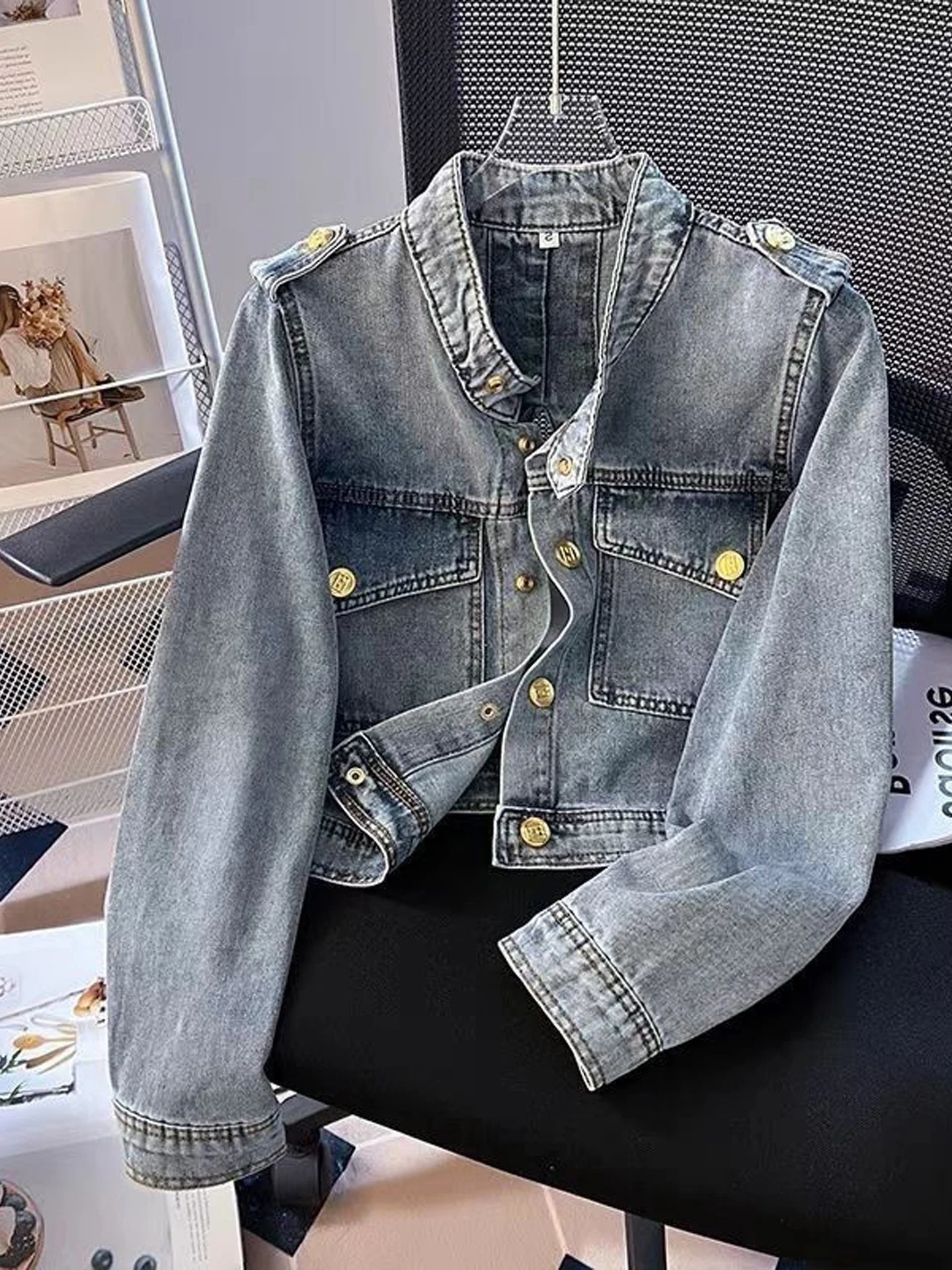 Retro Back Hollow out Women's Denim Jacket with Metal Buckle Decoration Short Coat High Waist Style Long Sleeve Straight Hem