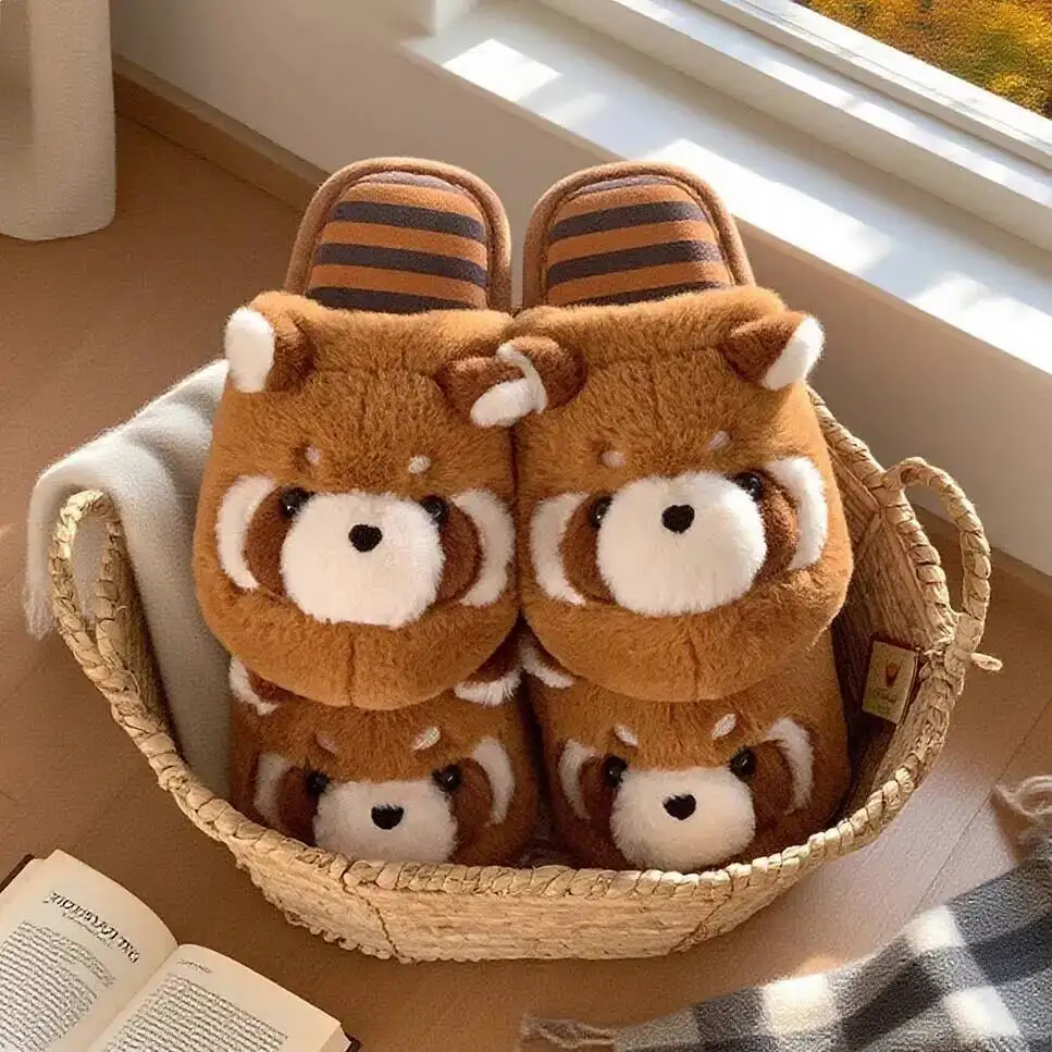 

Зимние домашние тапочки, парные тапочки, милый плюшевый дизайн с изображением енота, домашние нескользящие теплые туфли с закрытым носком для мужчин и женщин