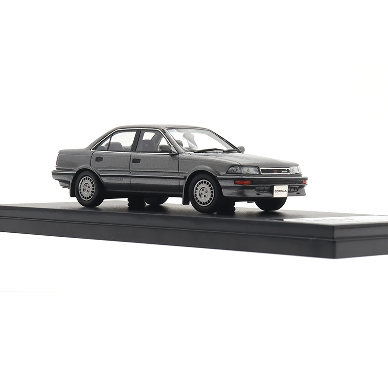 Hi-story Model Cars 1/43 Scale Resin Diecast For COROLLA Sedan GT (1987) Classic Vehicles Car Model Toy Collection Decoration