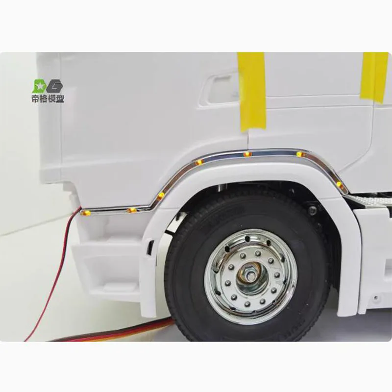 

Dige model LED 1 Pair Side Lights Under Door Lamp for 1/14 Tamiya RC Truck for Scania 770S 56368 Diy Parts Rc Accessories