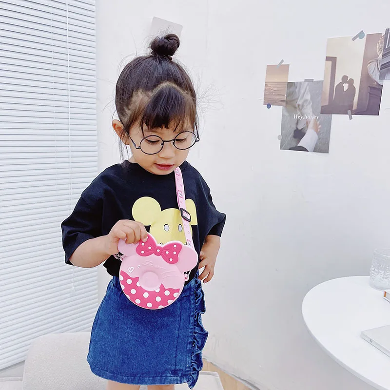 Disney-bolso de hombro de Mickey Mouse y Minnie, bandolera de dibujos animados para niñas, monedero de Gel de sílice, impermeable, bolsa pequeña para niños, regalos