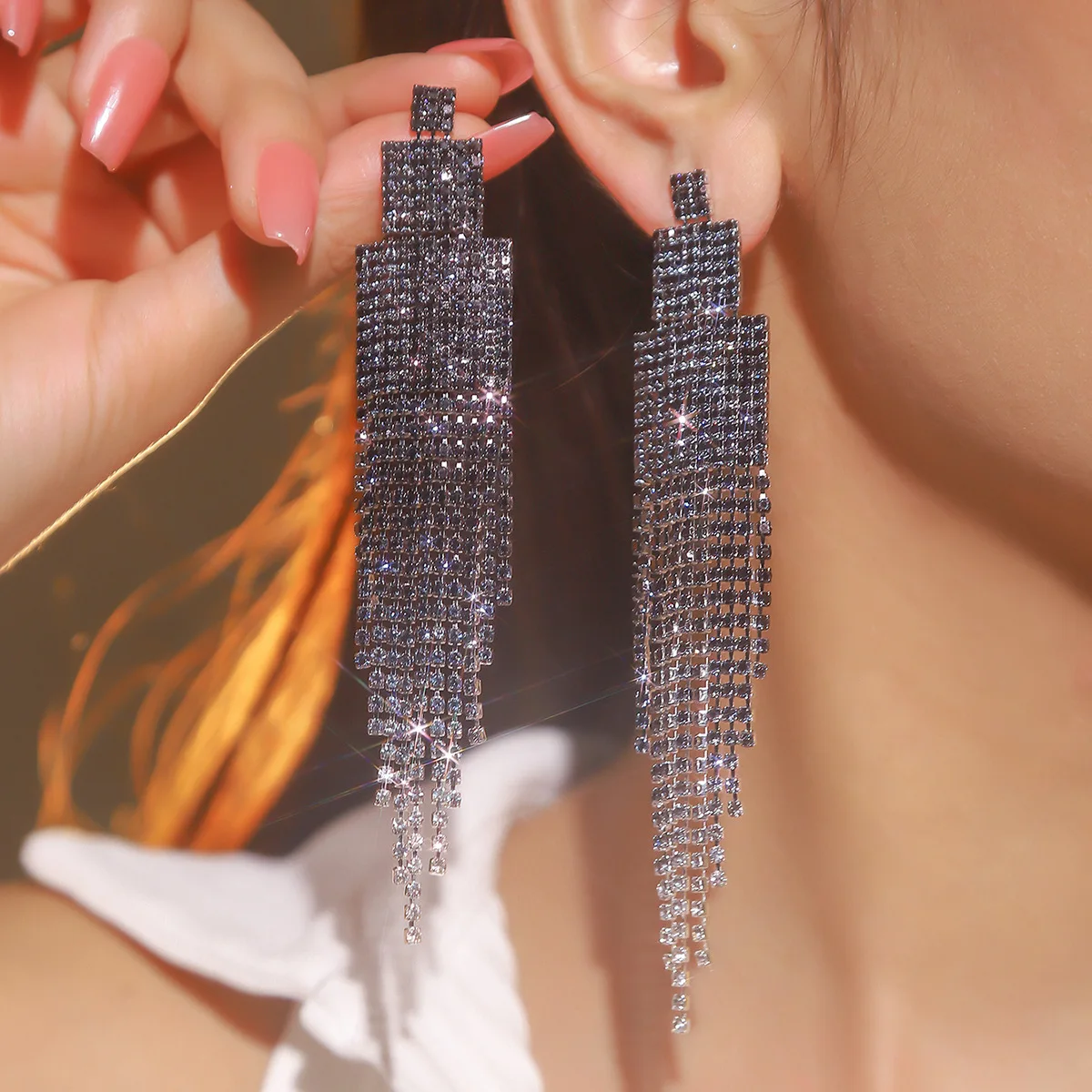 Fashionable Shiny Rhinestone Long Tassel Earrings