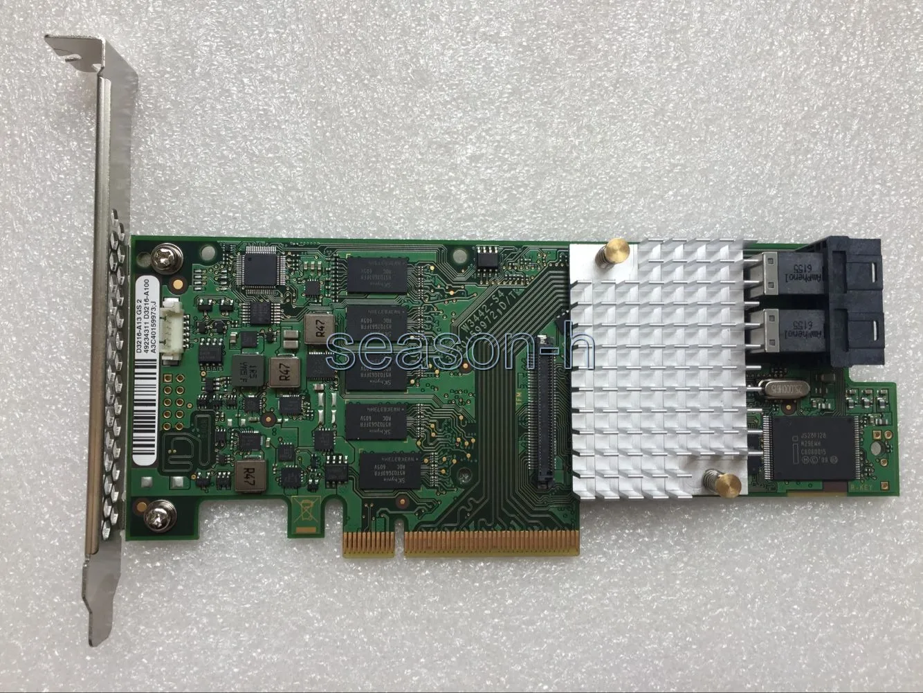 D3216-A13 MegaRAID SAS 1GB 12GB =9361-8I raid card+BBU+2* 8643-4Sas