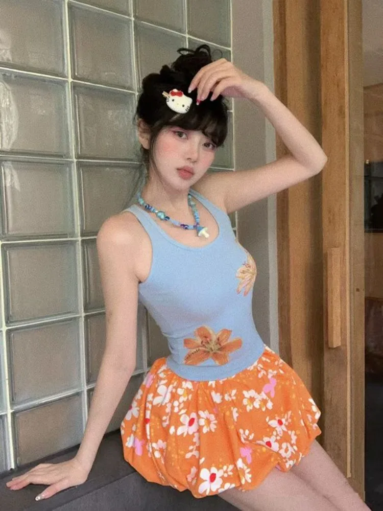 

Sweet Print Slim Fit Sleeveless Simple Vest Top for Women+ High Waist Flower Bud Skirts 2025 Summer New Two Piece Sets