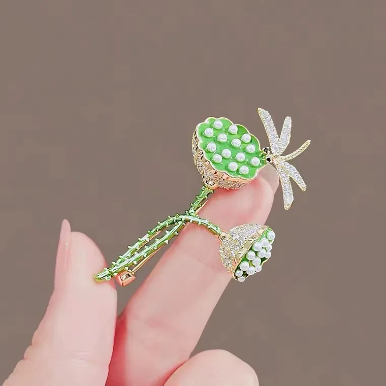 Frauen Libelle Lotus Pfingstrose Brosche Luxus Anzug Zubehör Stifte