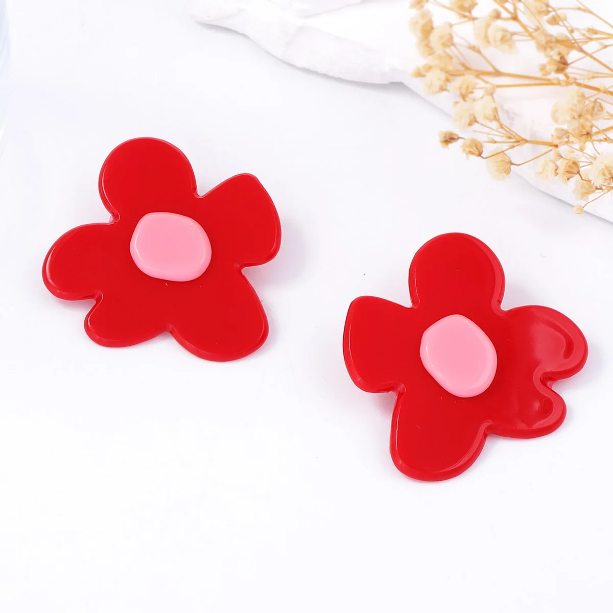 Fashionable Cute Acrylic Cartoon Large Flower Studs Earring for Women Minimalism Summer Daily Commuting Charm Jewelry Party Gift