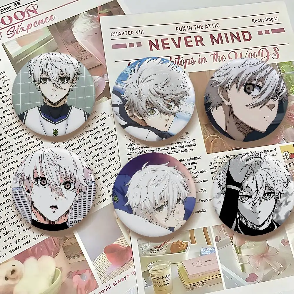 Anime Seishiro Nagi Premium Tinplate Round Lapel Pins: Cute Badge Brooches For Shoulder Bag Accessories, Souvenir Gifts