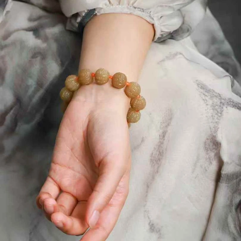 

Natural Hotan Jade Qemuo Old Material Full Sugar Color Walnut Bead Bracelet Men and Women