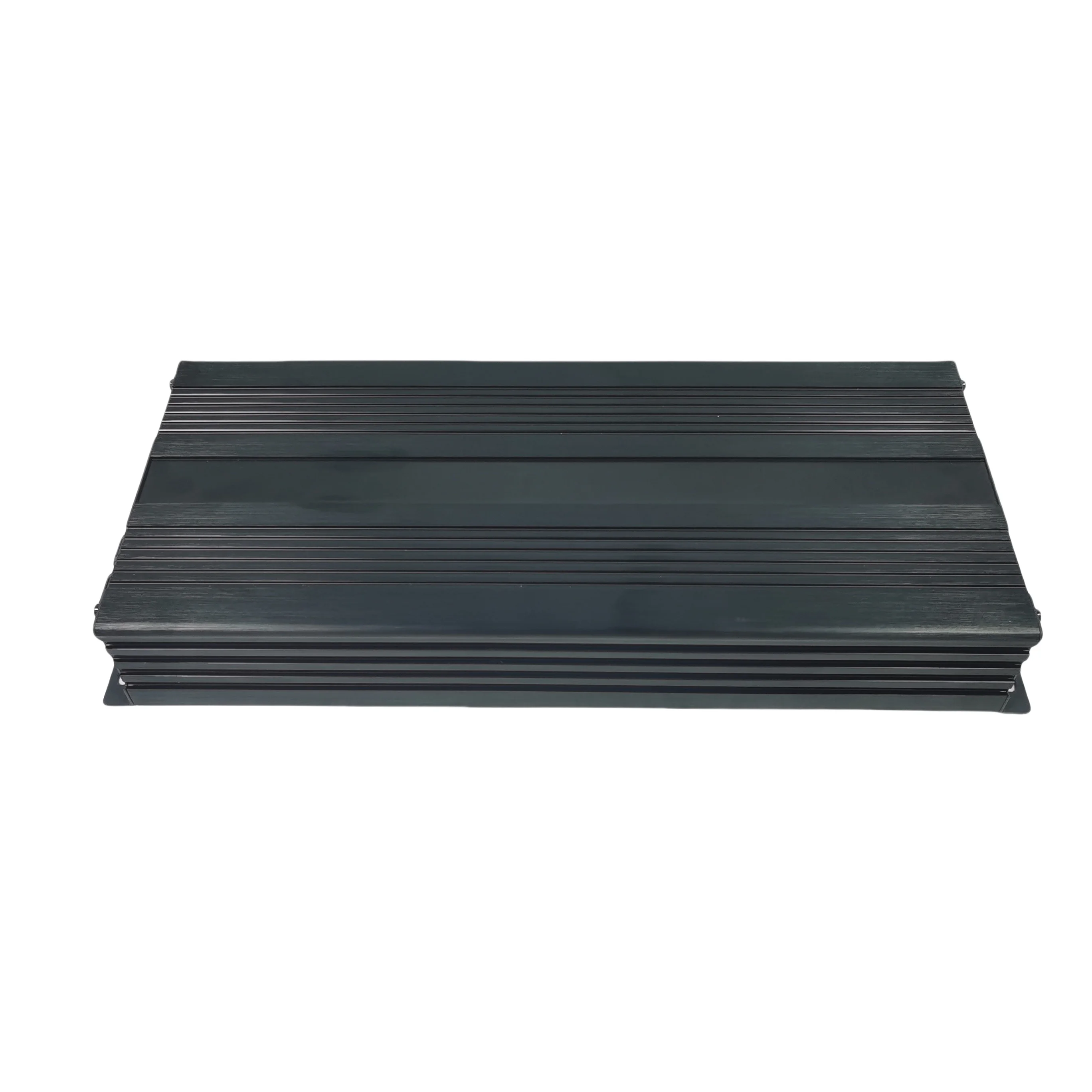 Aluminium RMS 4 * 150W + 1 * 360W@4Ω/4 * 210W + 1 * 560W@2Ω Audio Amplifier for Car & Truck 5-CH Class D High Power Amplifier