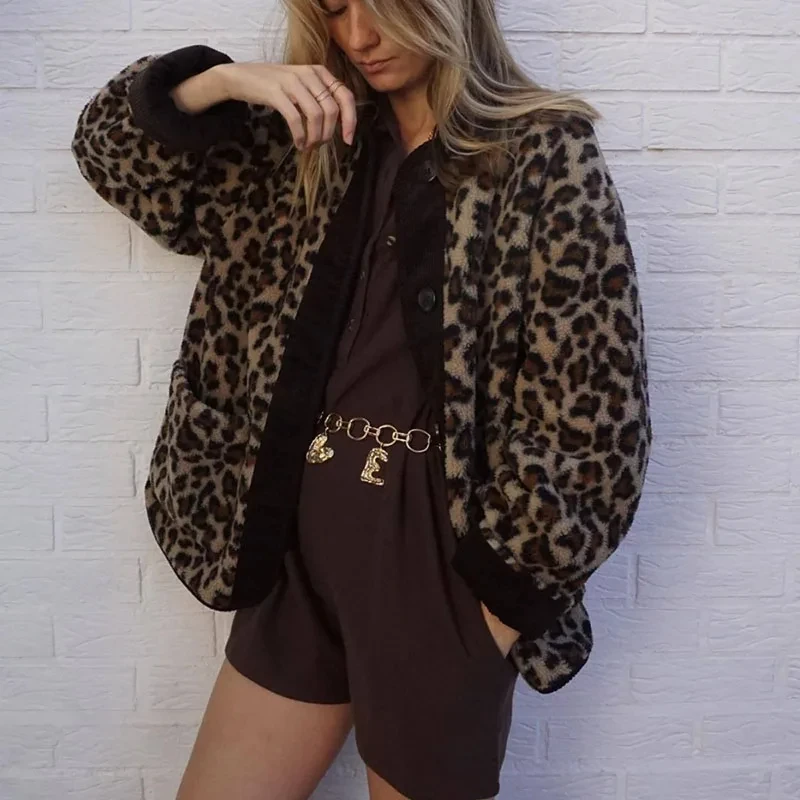 Autunno inverno giacche leopardate larghe donna addensare caldo manica lunga cappotto di lana di agnello abbigliamento donna 2024 nuova giacca da