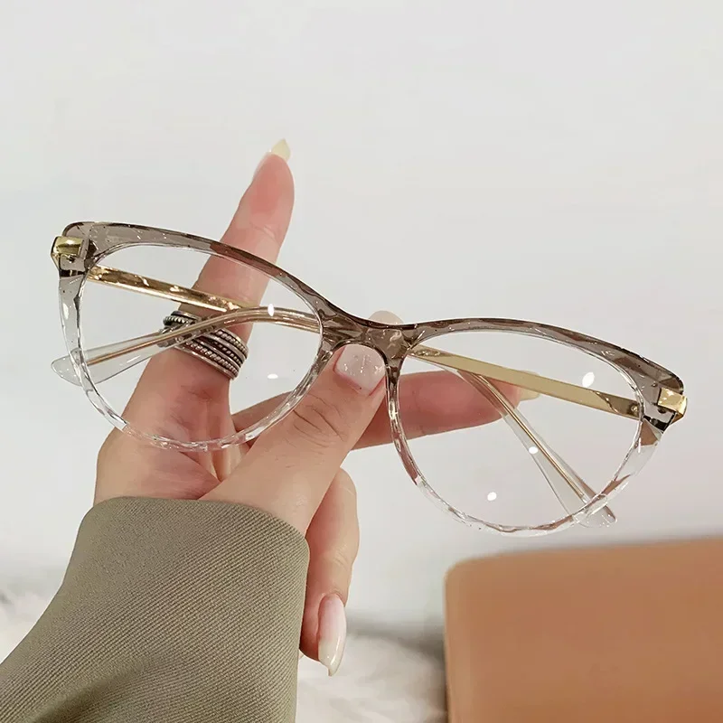 2024 New Cat Eye Glasses Women Anti Blue Light Transparent Eyewear Brand Designer Vintage Clear Eyeglasses Optical Frame Oculos